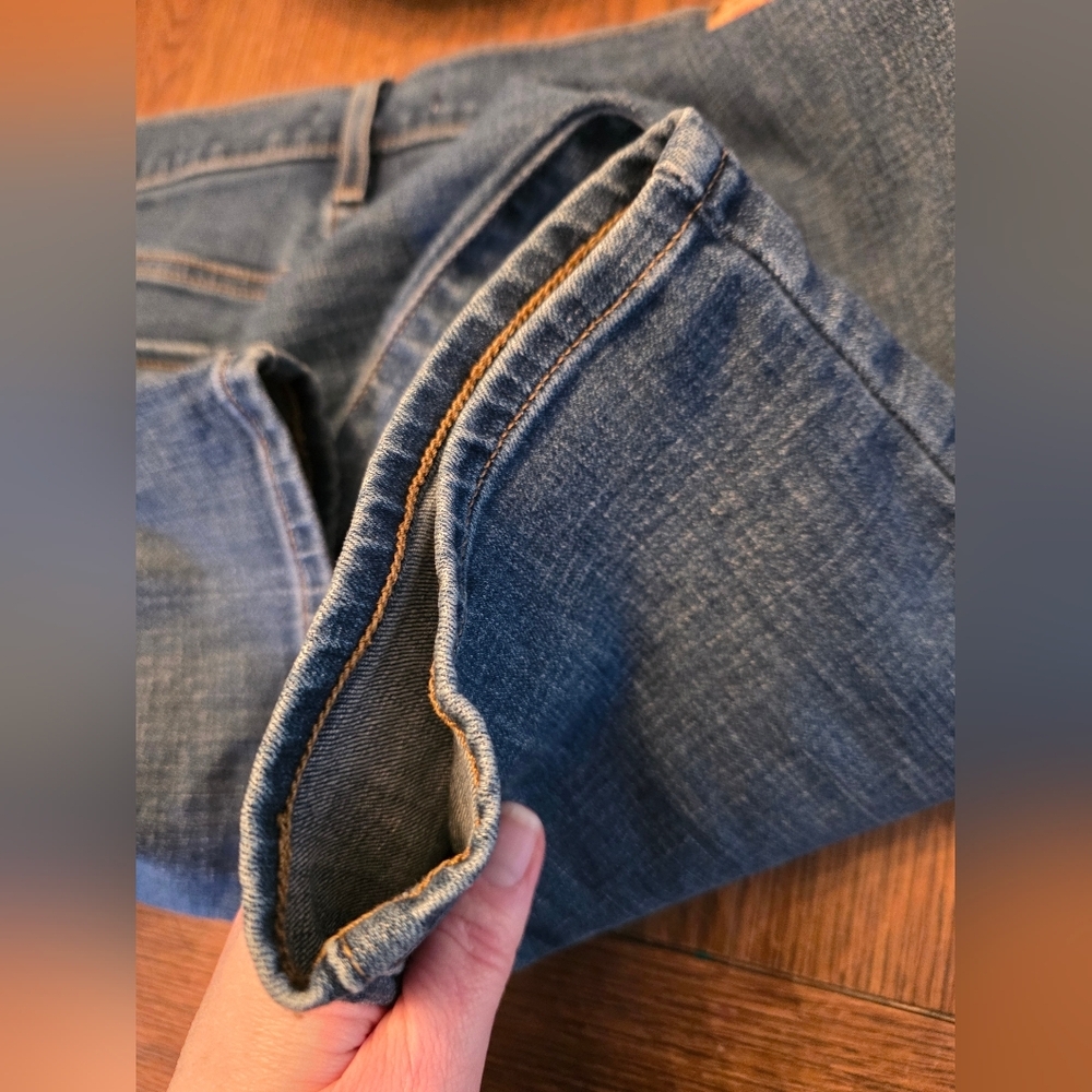 Levi Strauss 311 Shaping Skinny Capri Sz 31 With 21" Inseam. - Picture 11 of 14